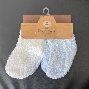 Bear Paw 4 pack infant socks with grip
